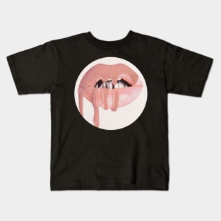 kylie Jenner lips rose Kids T-Shirt